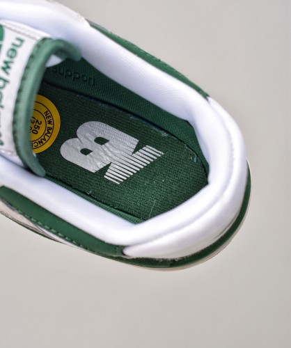 New Balance 550 White Green