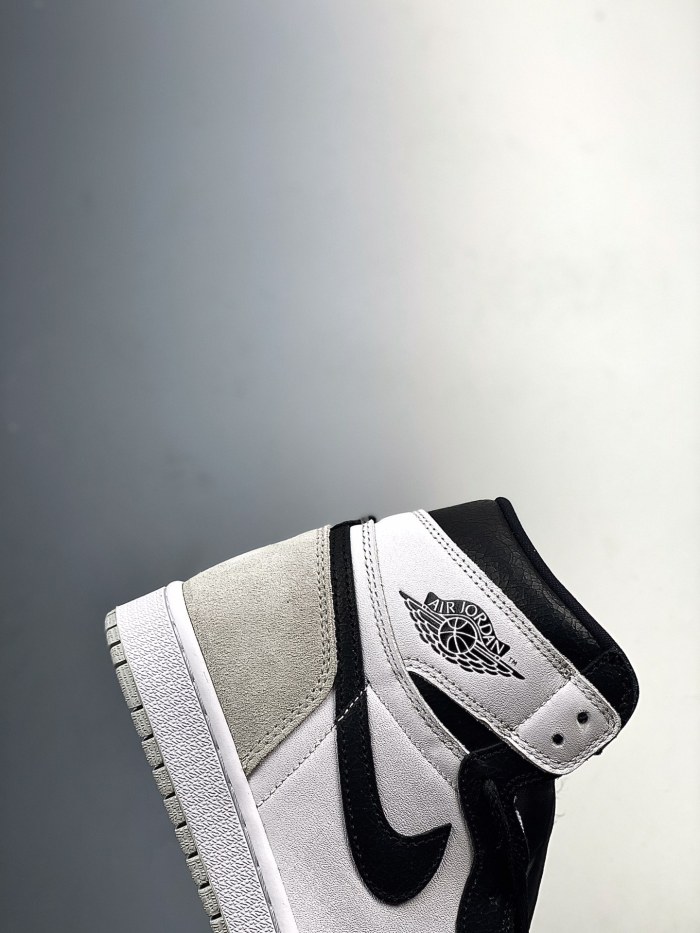 Jordan 1 Retro High OG Stage Haze