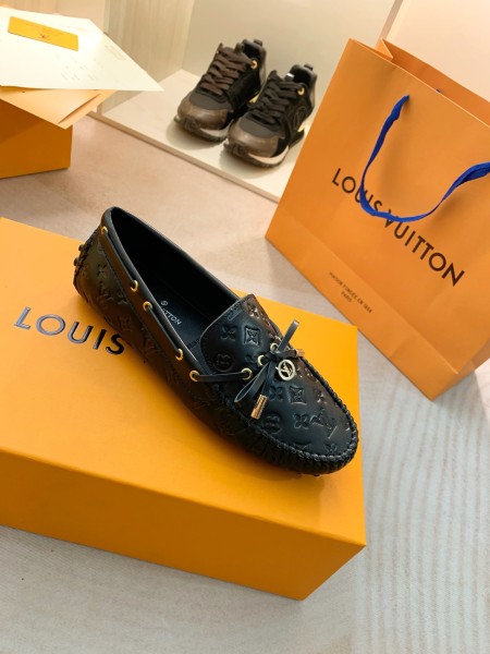 LOUIS VUITTON Gloria Metal Detail Casual Shoes Women's Black