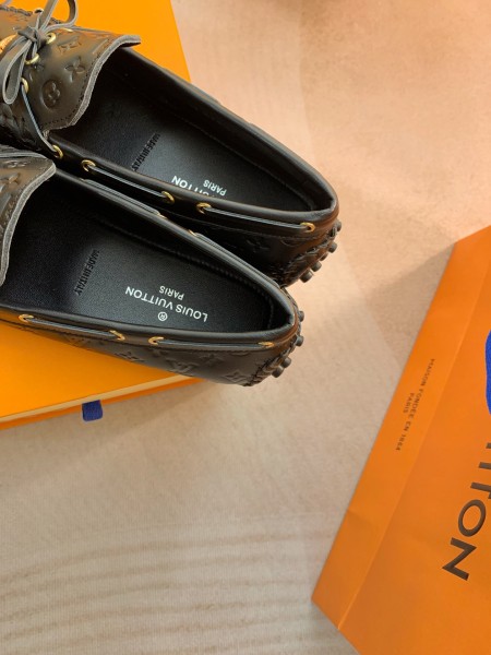 LOUIS VUITTON Gloria Metal Detail Casual Shoes Women's Black