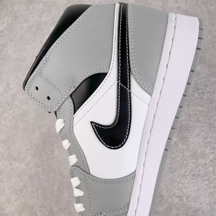 Jordan 1 Mid Light Smoke Grey Anthracite