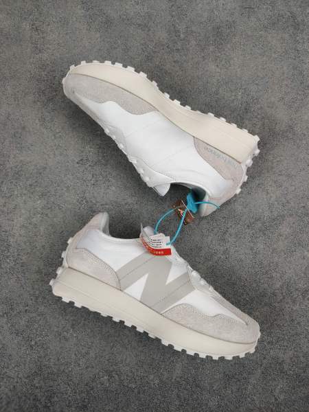 New Balance 327 White Moonbeam (W)