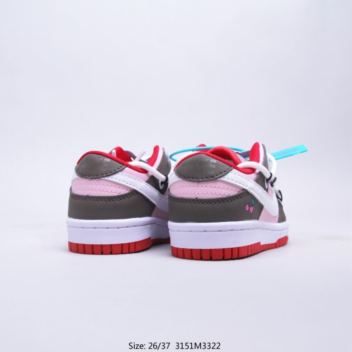 Kids NK dunk shoes 6
