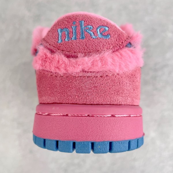 Kids NK dunk shoes 6