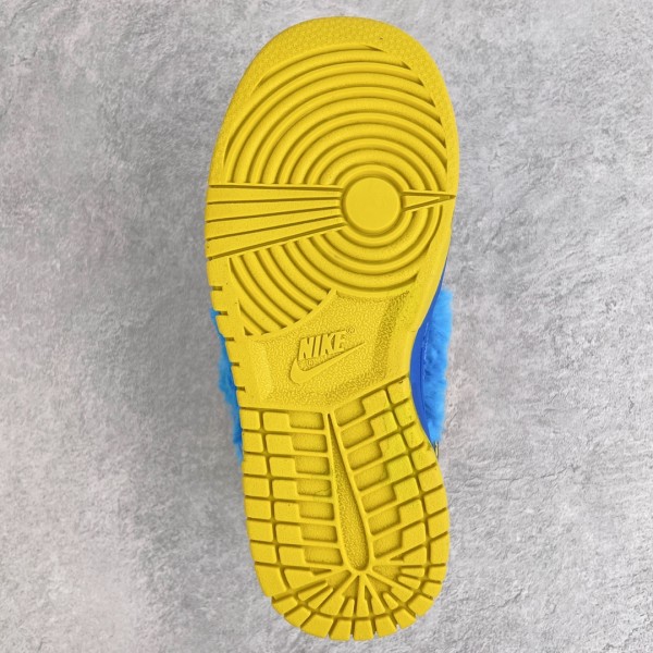 Kids NK dunk shoes 6