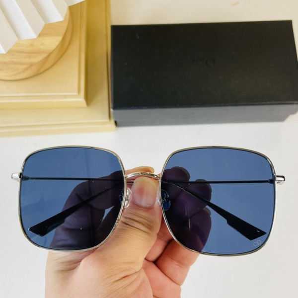 sunglasses Dior Stellelrel CD01085 size：59-18-145