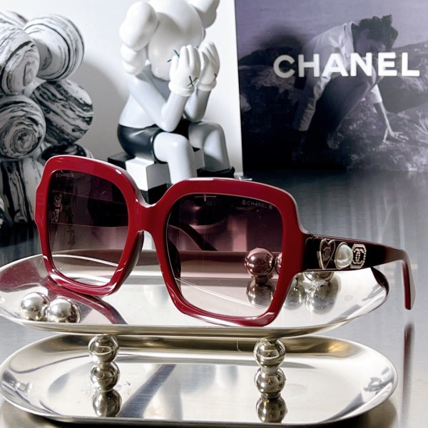 Sunglasses CHANEL 5479  size 56口18-140