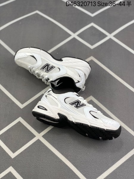 New Balance 530 White Black Details