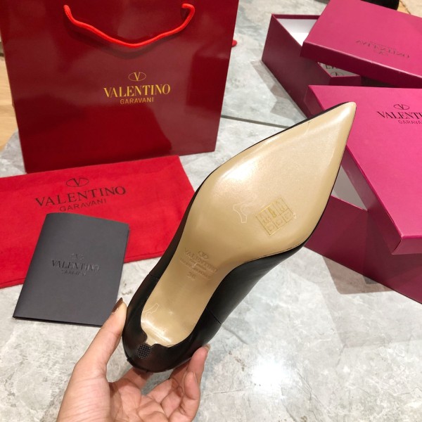 VALENTINO GARAVANI Roman Stud BOOT WOMEN 31