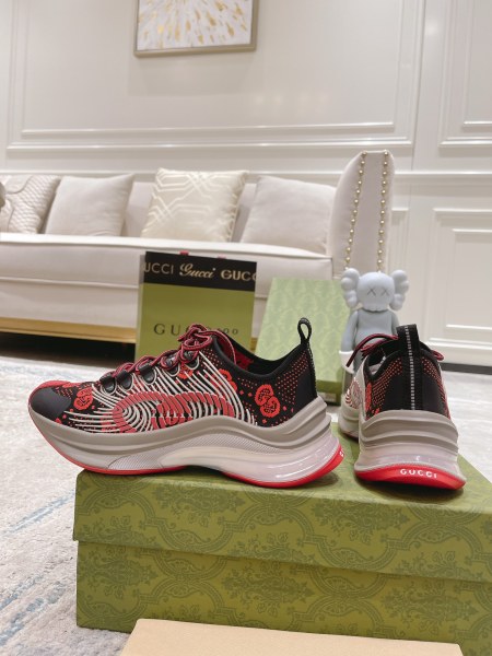 Gucci Run sneaker