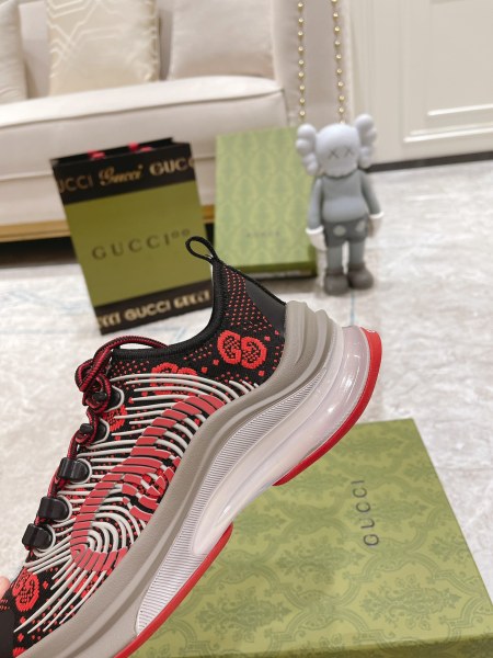 Gucci Run sneaker