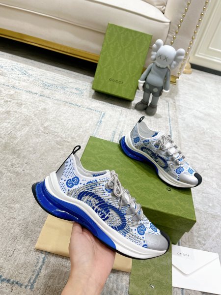 Gucci Run sneaker
