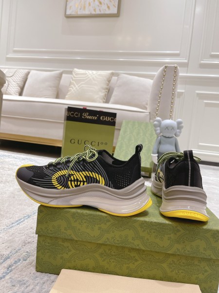 Gucci Run sneaker