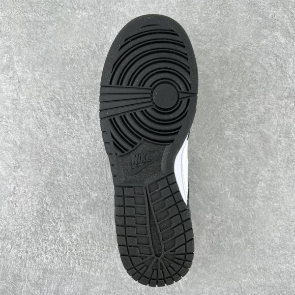 Nike Dunk Low Disrupt 2 Panda (W)