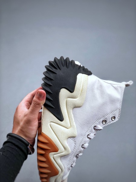 Converse Run Star Motion White Black Gum