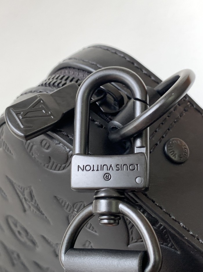 Handbag Louis Vuitton M69827 size 25.0 x 18.5 x 7.0 cm