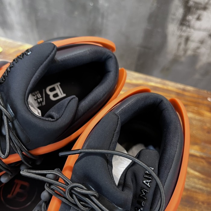 Balmain Unicorn Low-Top Orange Black