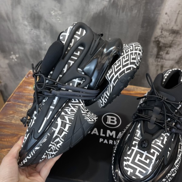 BALMAIN Unicorn Low 'Ivory Black Monogram'