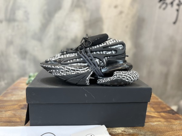 BALMAIN Unicorn Low 'Ivory Black Monogram'