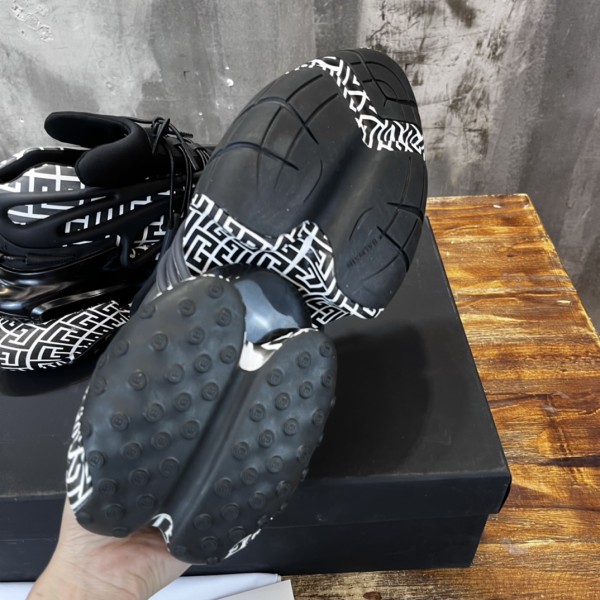 BALMAIN Unicorn Low 'Ivory Black Monogram'