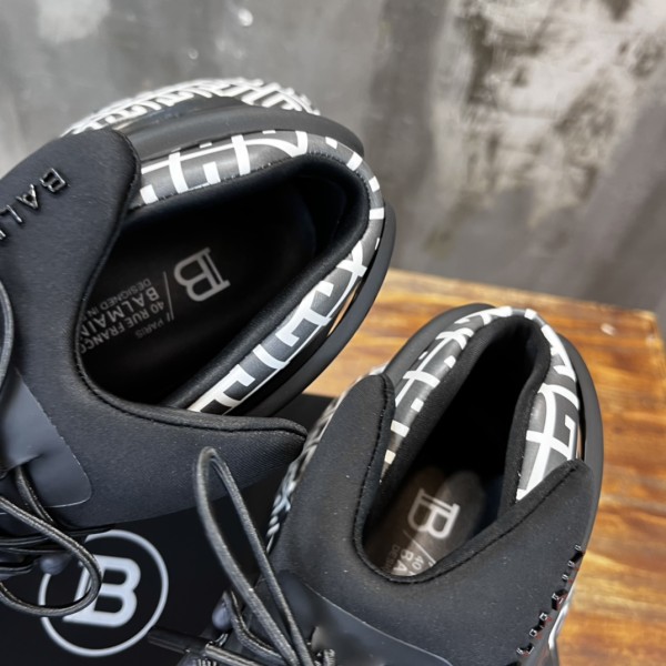 BALMAIN Unicorn Low 'Ivory Black Monogram'