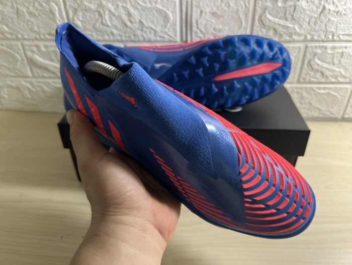 AD football shoes 24