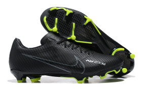 NK football shoes 32