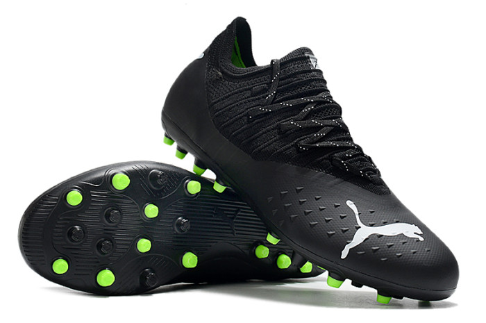 Puma football shoes 10