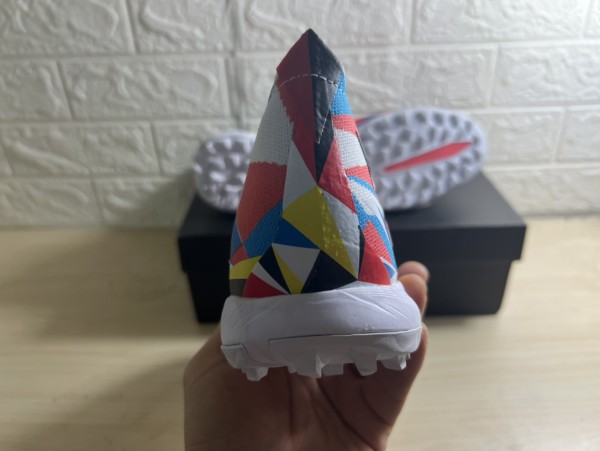 AD football shoes 23