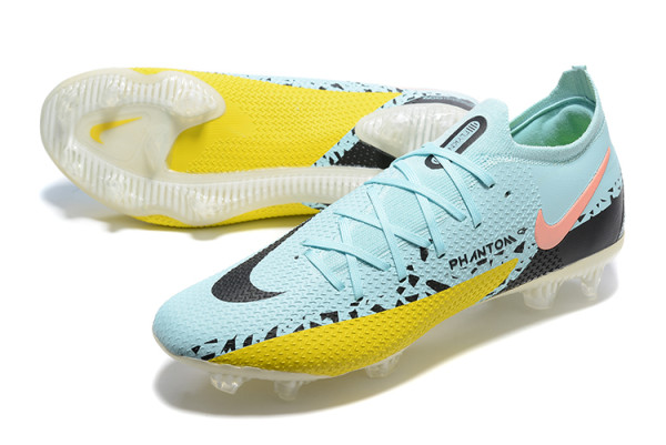 NK football shoes 34