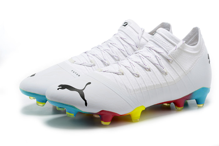 Puma football shoes 17