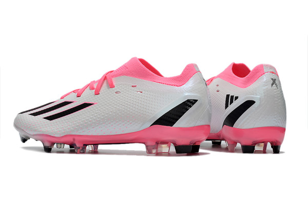 AD football shoes 30