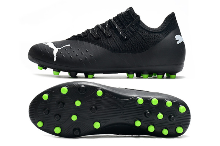 Puma football shoes 10