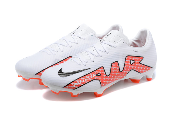 NK football shoes 33