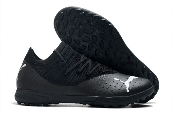 Puma football shoes 6