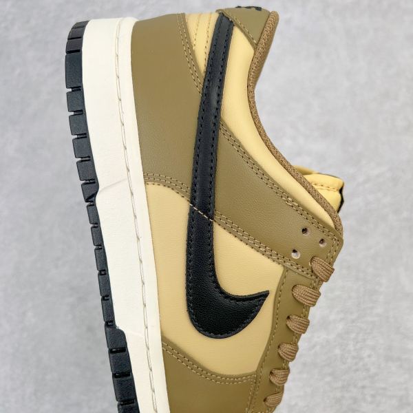 Nike Dunk Low Dark Driftwood (W)