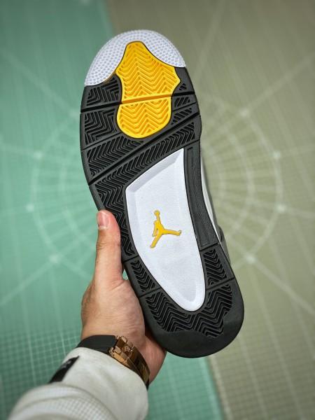 Jordan 4 Retro Cool Grey (2019)