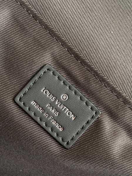 Handbag Louis Vuitton M42711 size 26 x 20 x 7 cm