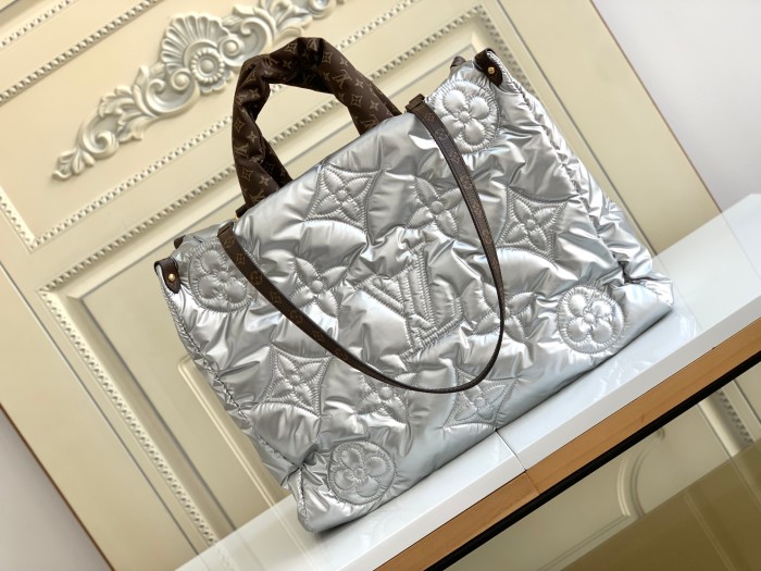 Handbag Louis Vuitton M59007 size 41 x 34 x 19 cm