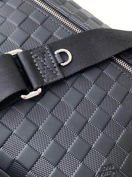 Handbag Louis Vuitton M42711 size 26 x 20 x 7 cm