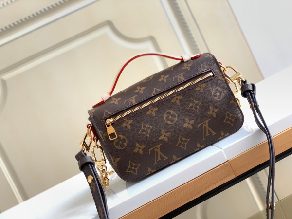 Handbag Louis Vuitton M46279 size 21.5*6*13.5 cm
