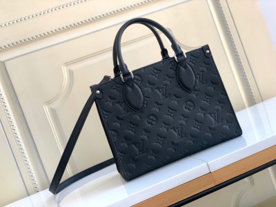 Handbag Louis Vuitton M45653 size 25x 11.0 x 19.0cm