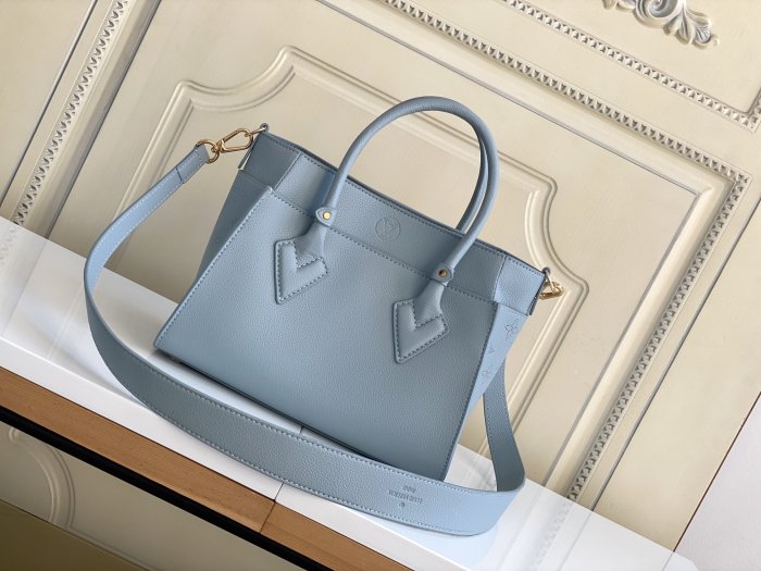 Handbag Louis Vuitton M59432 size 25 x 20 x 12 cm