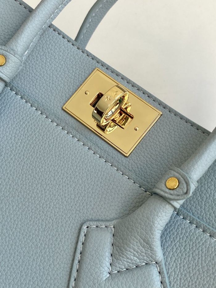 Handbag Louis Vuitton M59432 size 25 x 20 x 12 cm