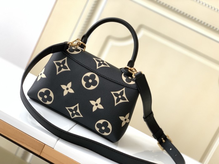Handbag Louis Vuitton M46008 size 24.0 x 17.0 x 8.5cm
