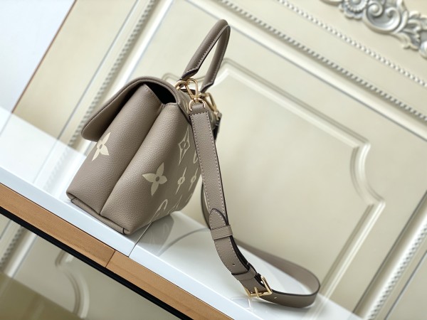 Handbag Louis Vuitton M46041 size 30.0 x 19.5 x 11.0cm