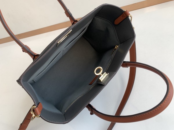 Handbag Louis Vuitton M53823 size 30.5x24.5x14cm