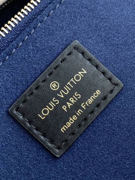 Handbag Louis Vuitton M53823 size 30.5x24.5x14cm