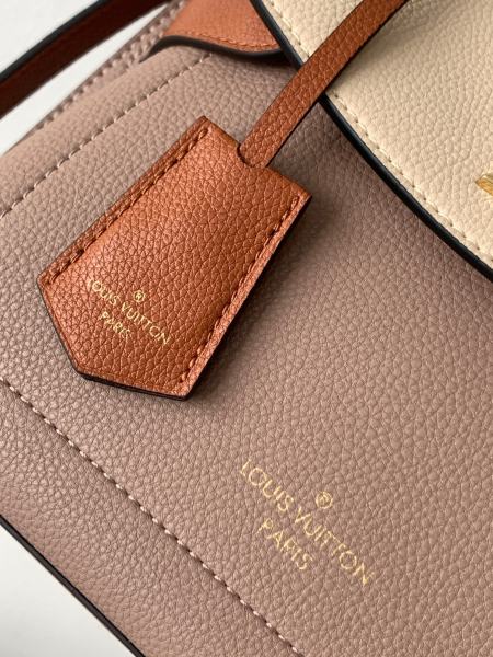 Handbag Louis Vuitton M56645 size 28×20×11.5cm