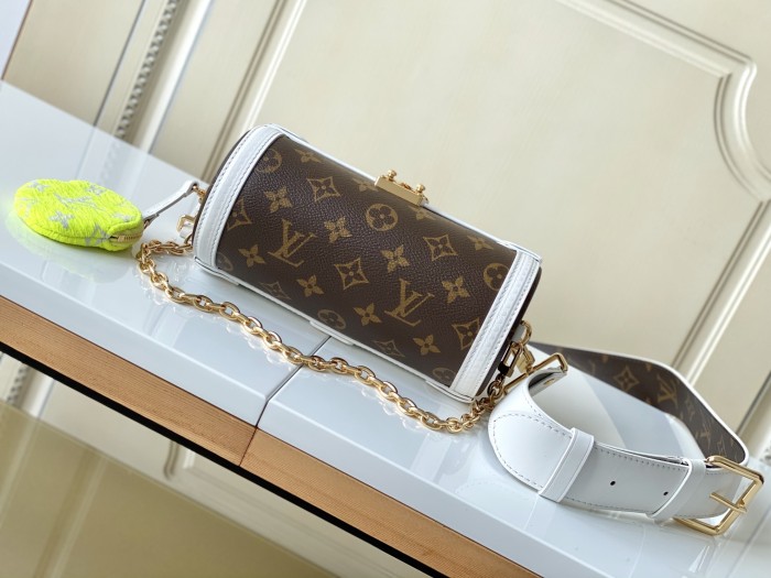 Handbag Louis Vuitton M81485 size 20x10x10cm